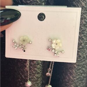 Elegant Floral Silver Earrings